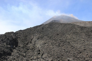 Il teatro dell’eruzione del 13 maggio 2015 - © Foto Orazio Distefano, Parco dell’Etna